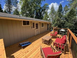 The Cozy Cabin - 2-Level Home with Spacious Yard home - Groveland - 9