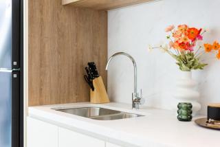2Br2Ba1So Stylish Apt Sthn Cross WSP-26C - Melbourne - 5