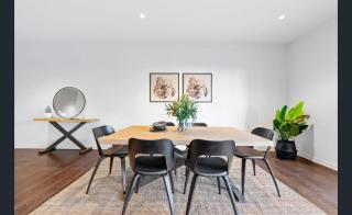 2Br2Ba Penthouse wHuge Balcony in CBD Gym Pool Will21 - Melbourne - 3