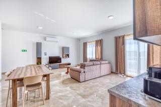 New Penthouse! Walking distance to the three cities by SF Homes - Fgura - 4