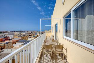 New Penthouse! Walking distance to the three cities by SF Homes - Fgura - 7
