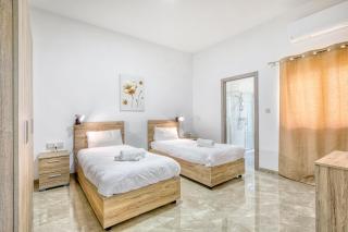 New Penthouse! Walking distance to the three cities by SF Homes - Fgura - 3