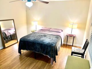 Rooms By Month Sandy Springs - 4