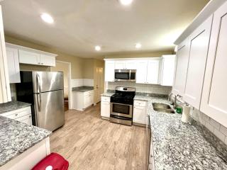 Rooms By Month Sandy Springs - 5