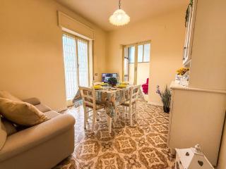 Budapest Apartment, Vista Mare Rif A489 - 5
