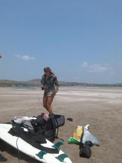 HENDRO'S SURF CAMP Pulau merah - 3