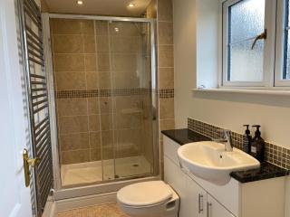 Ottery House - Westhampnett - 3