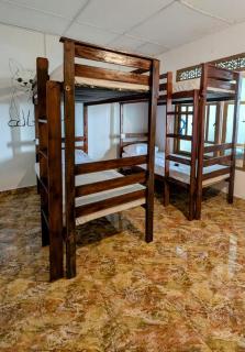 Gokanna Pearl Guest & Hostels - Trincomalee - 8