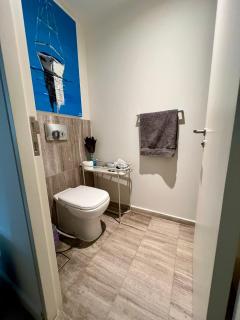 Luxury VIP, 1BR, Waterfront amazing View, D1 Tower, Jaddaf - 3
