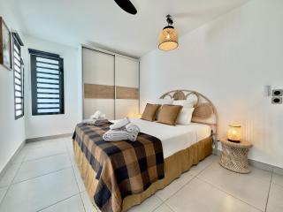 Teck-Teck apt neuf - 4pers - La Saline-Les-Bains - Saint-Paul - 4