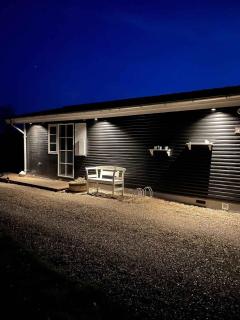 Idyllic Summer House Close To Water And Nature - Neder Lysabild - 7