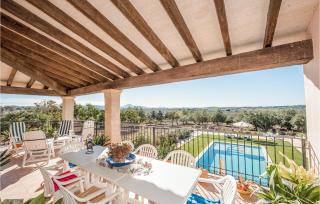 Beautiful Home In Manacor - 1