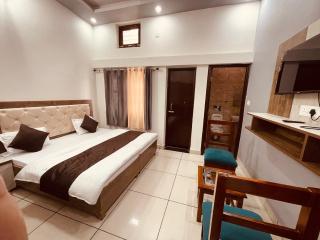 Vishram Guest House - Jhājra - 7