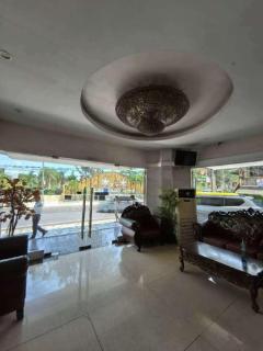 Cindy Kelly Hotel - 2