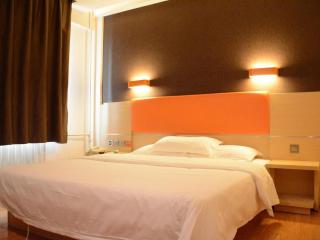 7 Days Premium Laiwu Yingmo Street Branch - 2