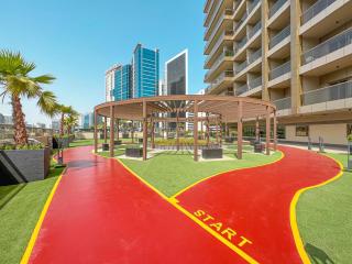 Trophy - Downtown Scape Views Suite - Dubai - 5