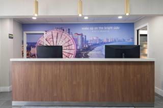 La Quinta Inn & Suites by Wyndham Myrtle Beach - Myrtle Beach - 3