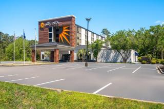 La Quinta Inn & Suites by Wyndham Myrtle Beach - Myrtle Beach - 5