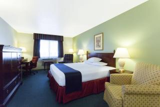 Super 8 by Wyndham Montpelier - 3