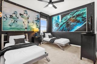 12 Bedrooms 11 Bathrooms Solterra 5410 Og - 0