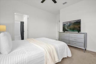 12 Bedrooms 11 Bathrooms Solterra 5410 Og - 6