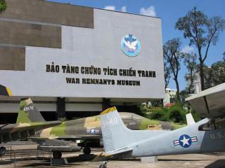 Christine Studio Near Pink Church, Tan Dinh Market - Ho Chi Minh - 1