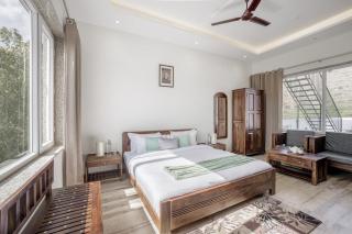 Alaya Stays Kasturi Pet-Friendly Rooms With Views of Sajjangarh Palace & Plunge Pool - 7
