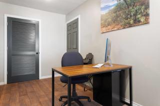 Eagle's Den Suites Big Spring a Travelodge by Wyndham - Big Spring - 3