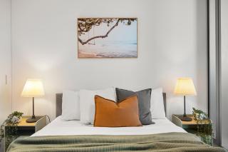 Urban Gem 2BR Apartment in CBD - Melbourne - 8