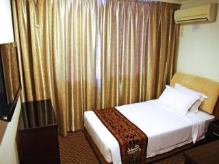 Royal Hotel - Bintulu - 2