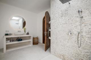 Villa Barsa by Alfred in Bali - 3