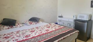 Farhad's B&B - Abbotsford - 8