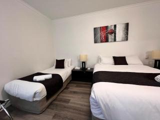 city gouger unit 304 - Adelaide - 9