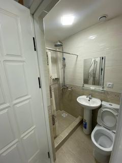 Tashkent Hotel & Hostel - Tasjkent - 7