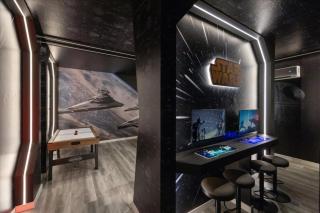 9 Bedrooms 65 Bathrooms Solara 2368Sr - 4