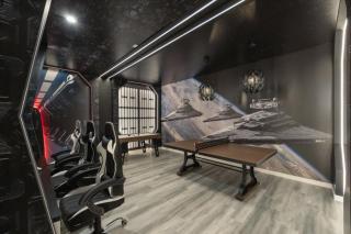 9 Bedrooms 65 Bathrooms Solara 2368Sr - 2