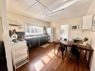 Denham Cottage - Quart Pot Creek - 2