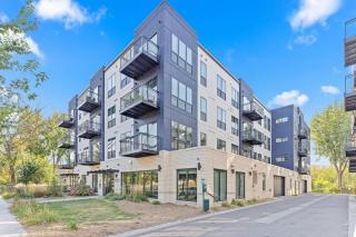 Lux 2BD Sofa Bed DT &UMN GYM Free Street parking - Minneapolis - 8