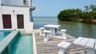 Poolside SeaView Studio w Pool Deck near Airport - Belize City - 5