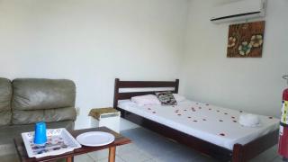 Room in Apartment - Sea View Bedroom w Garden, Pool Deck by Airport - Belize City - 0