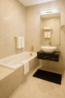 Saraya Palace Hotel - Doha - 1