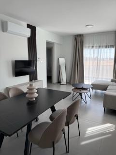 ΘΕΑ 5 Comfortable 1BR and 2BR Apartments - Dhromolaxia - 7