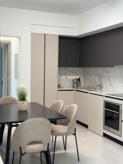 ΘΕΑ 5 Comfortable 1BR and 2BR Apartments - Dhromolaxia - 8