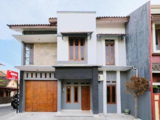 OYO 2118 Fh Stay - Yogyakarta - 7