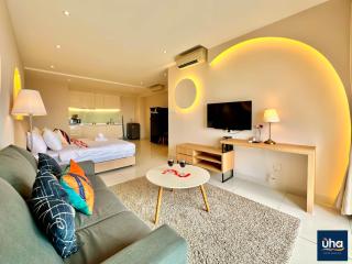 Teega Suites by RR JBcity - 4