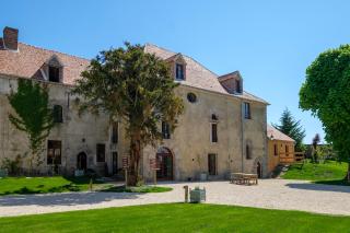 Le Domaine de Richebourg - Pierres d'Histoire - Richebourg - 0