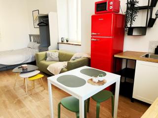 Studio Chic au Style Rétro Moderne - Saint-Genix-sur-Guiers - 2