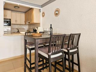 1 bed garden apt sleeps 2, parking, next to beach - Benalmádena - 2