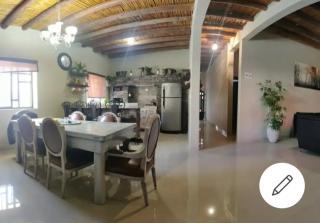Casa la Borgoña - 2