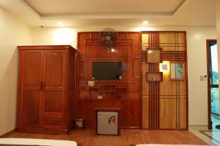 Gold Hotel - 1